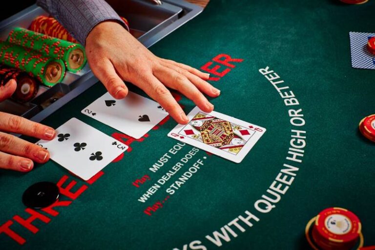Cach Chia Bai Poker Chuan Chi Cho Nguoi Choi Chuyen Nghiep